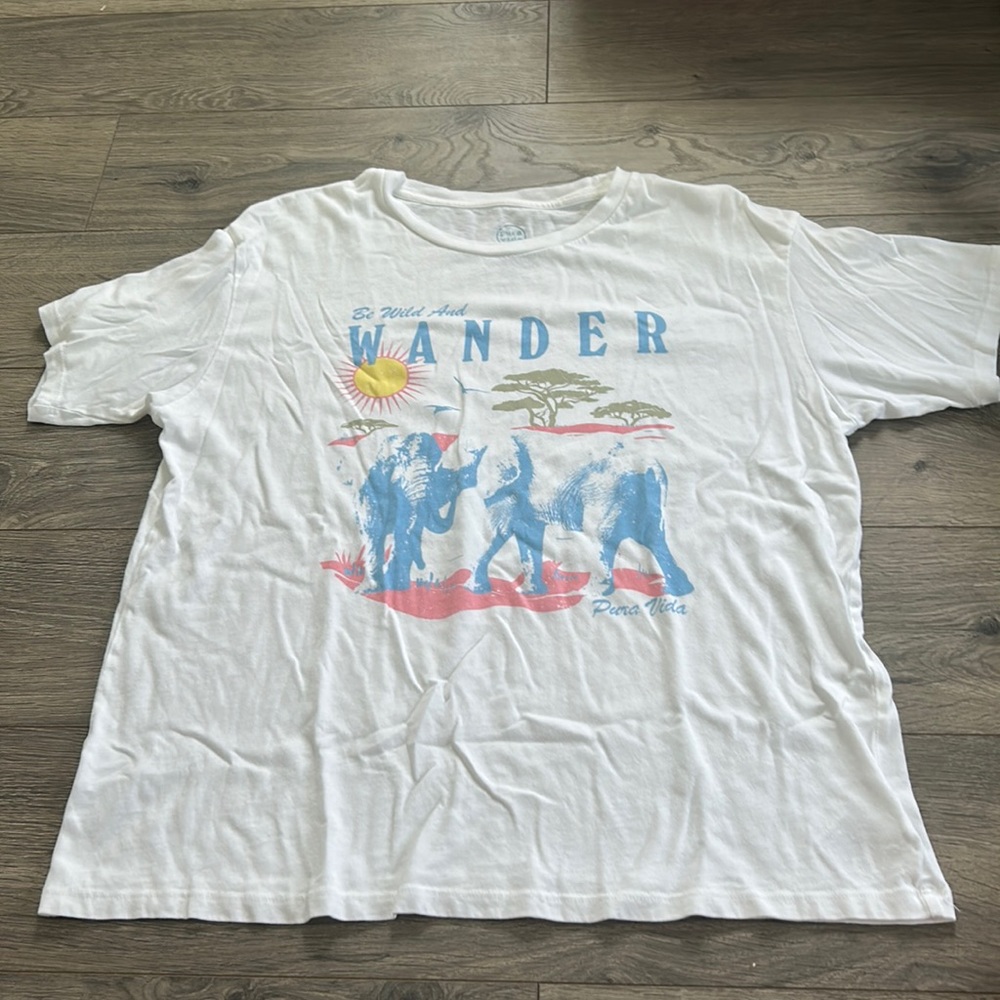 pura vida t shirt